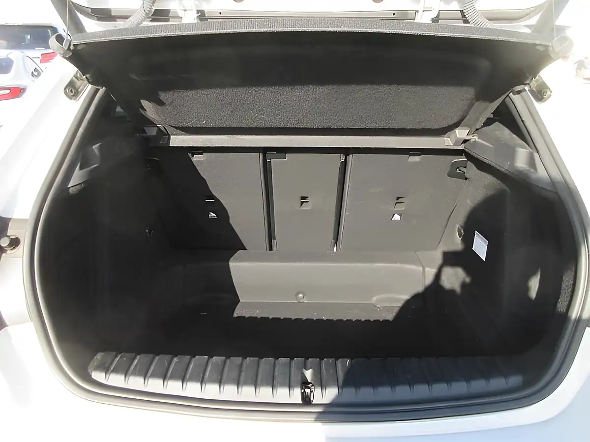 Used 2026 BMW 1 Series M Sport White - Interior and Exterior details 11
