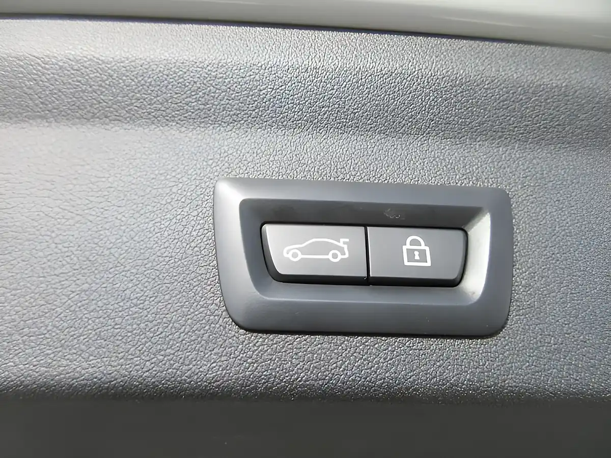 Used 2026 BMW 1 Series M Sport White - Interior and Exterior details 15