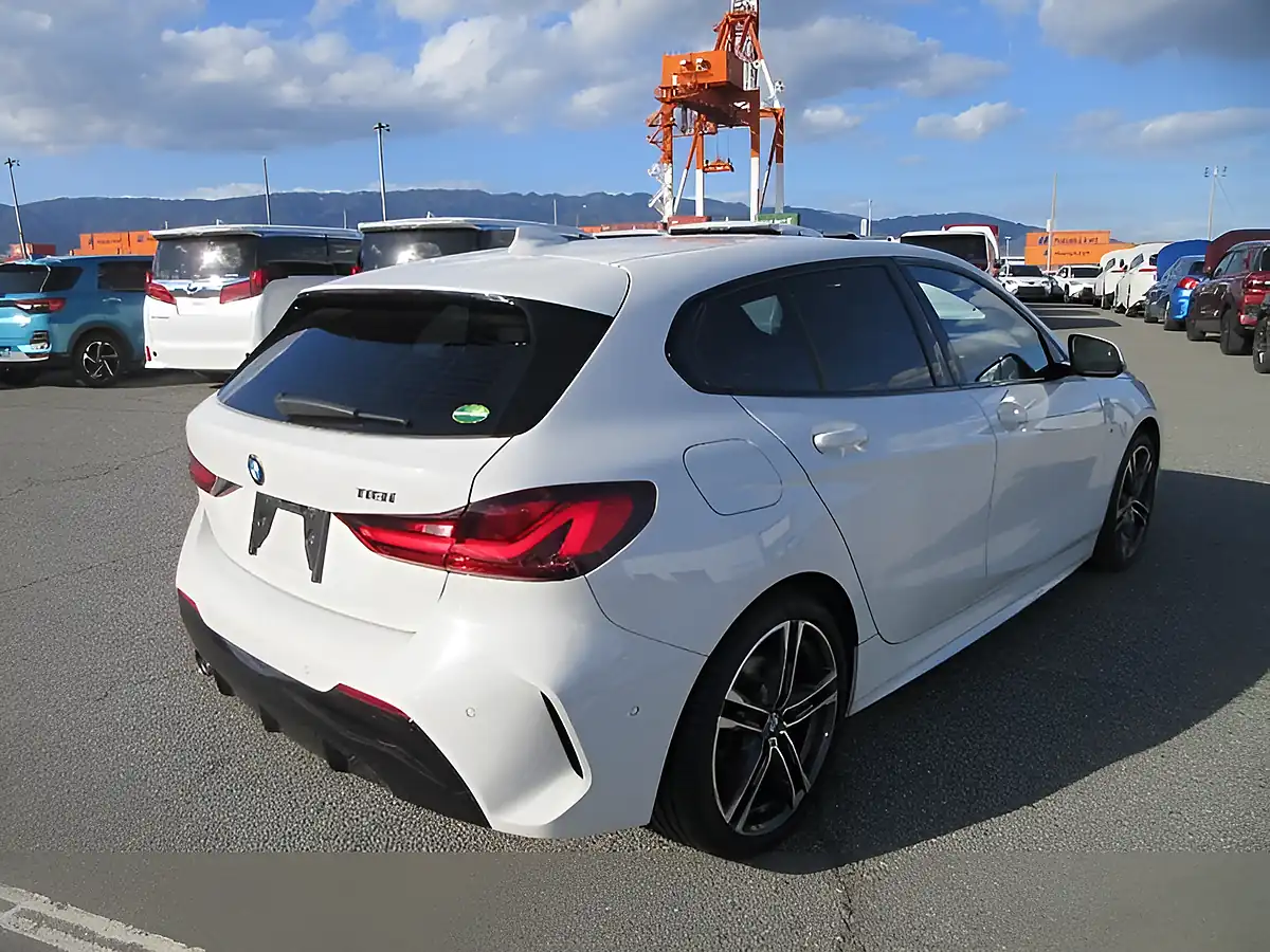 Used 2026 BMW 1 Series M Sport White - Interior and Exterior details 4