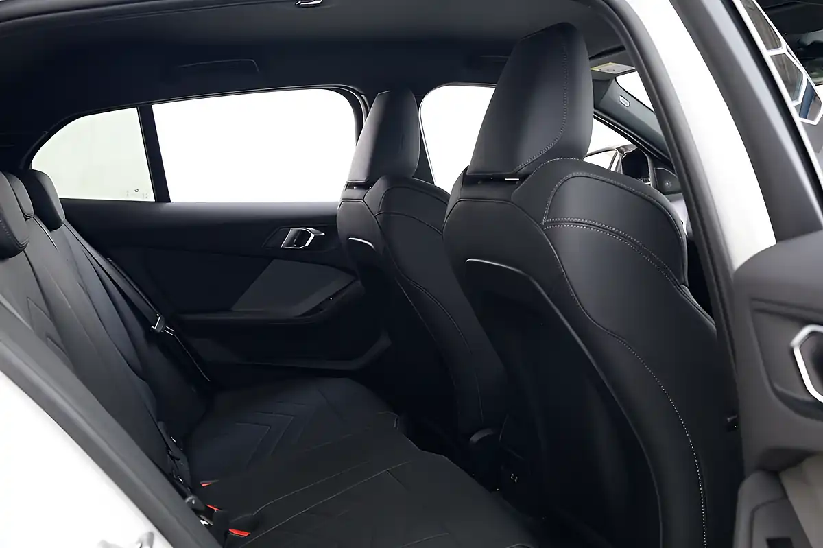 Used 2026 BMW 1 Series M135i White - Interior and Exterior details 13