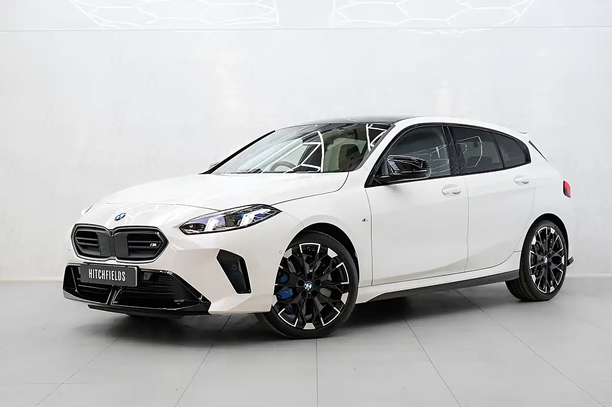 Used 2026 BMW 1 Series M135i White - Interior and Exterior details 6