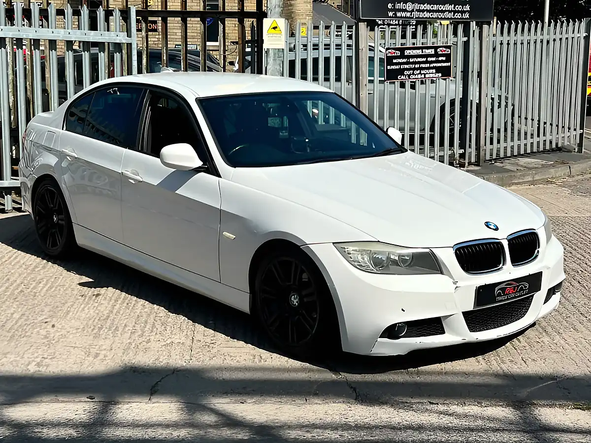 Used 2026 BMW 3 Series M Sport White - Interior and Exterior details 4