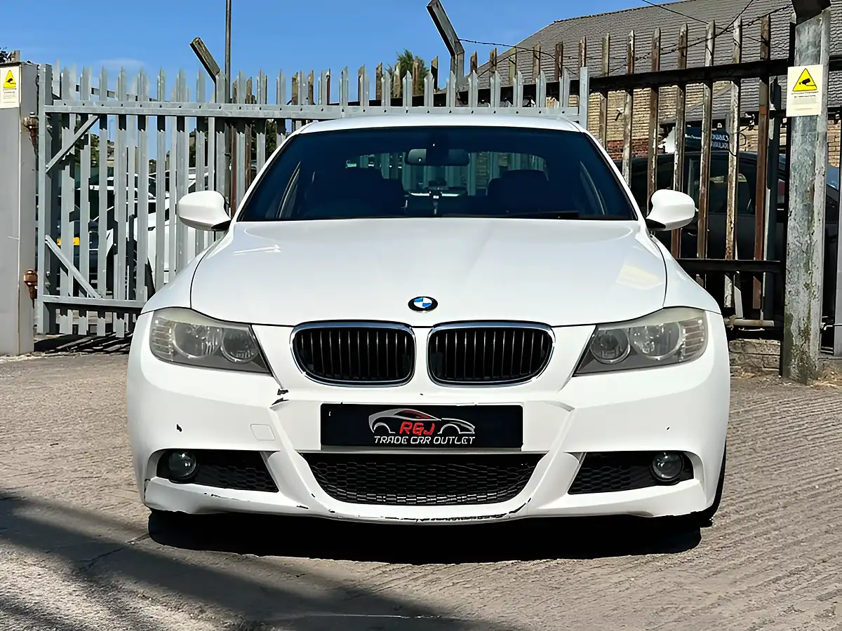 Used 2026 BMW 3 Series M Sport White - Interior and Exterior details 6