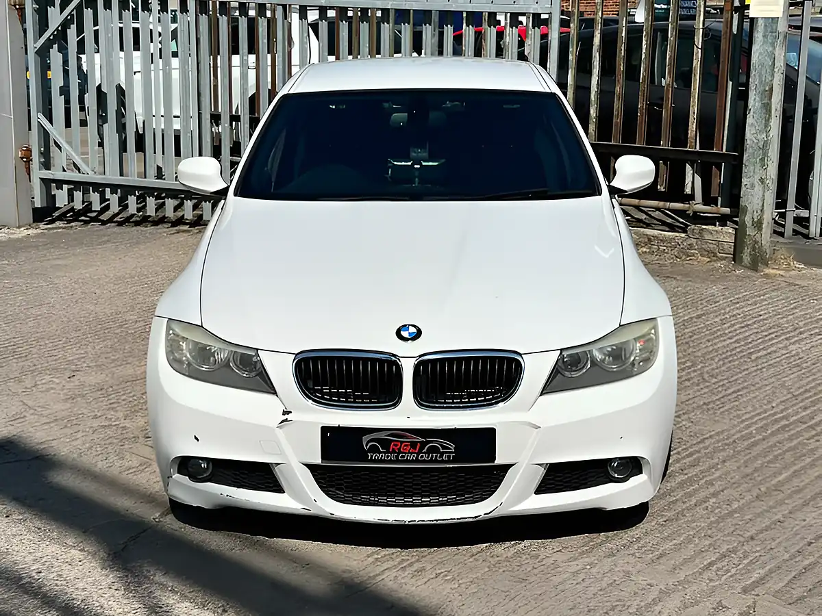 Used 2026 BMW 3 Series M Sport White - Interior and Exterior details 7