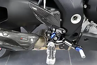 Used 2026 BMW M1000XR Competition Pack Green - Interior and Exterior details 9