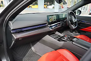 Used 2026 BMW M5 Touring Frozen Deep Grey - Interior and Exterior details 14