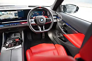 Used 2026 BMW M5 Touring Frozen Deep Grey - Interior and Exterior details 17
