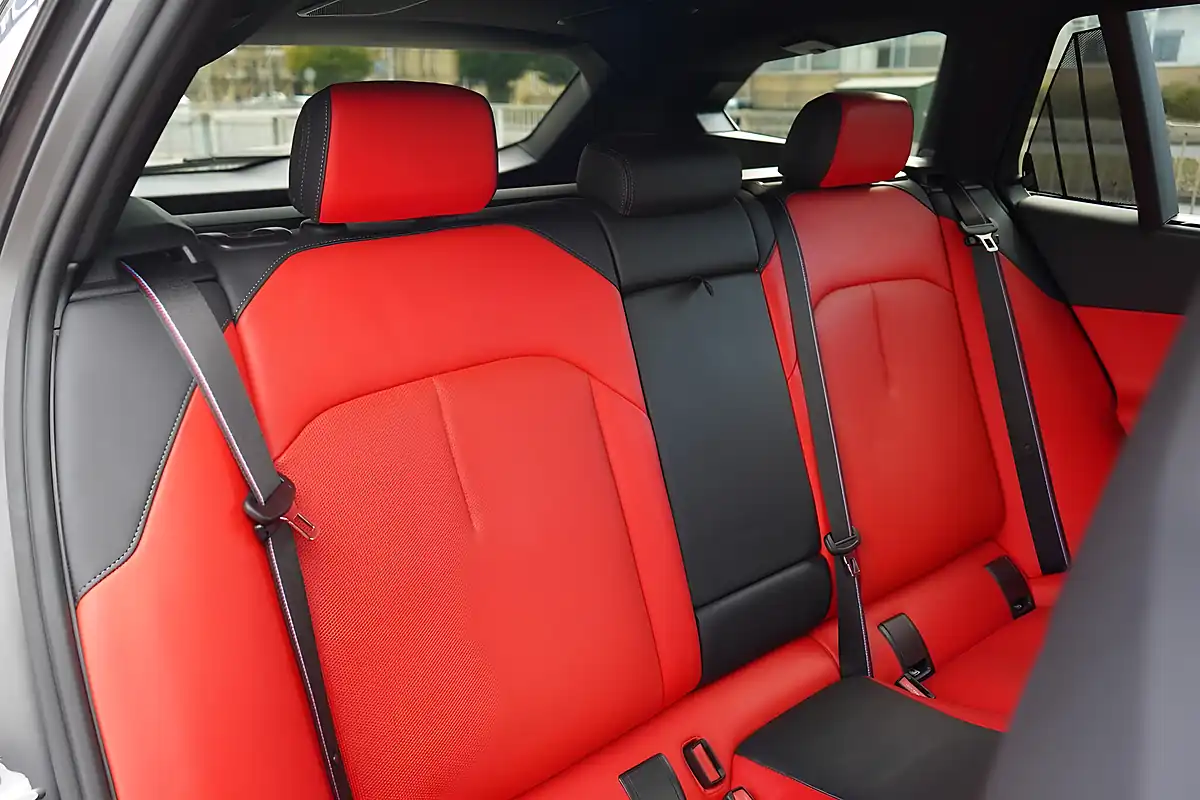 Used 2026 BMW M5 Touring Frozen Deep Grey - Interior and Exterior details 18