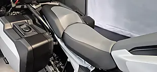 Used 2026 BMW R 1300 Gs Trophy Te Trophy Silver - Interior and Exterior details 3