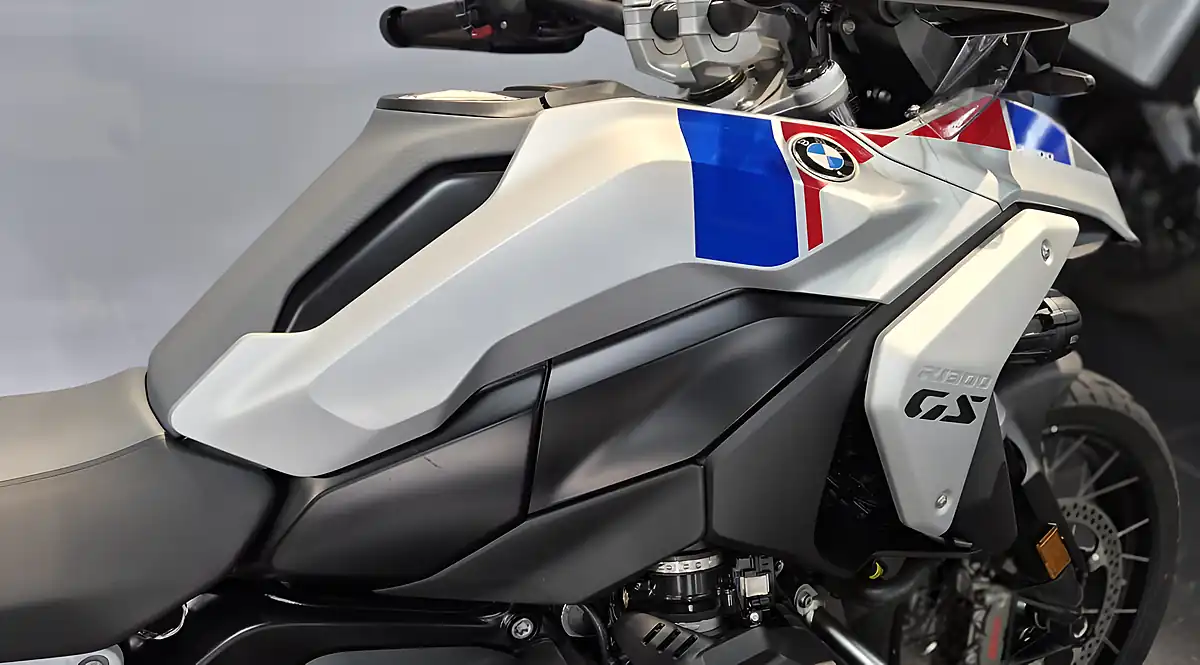 Used 2026 BMW R 1300 Gs Trophy Te Trophy Silver - Interior and Exterior details 6