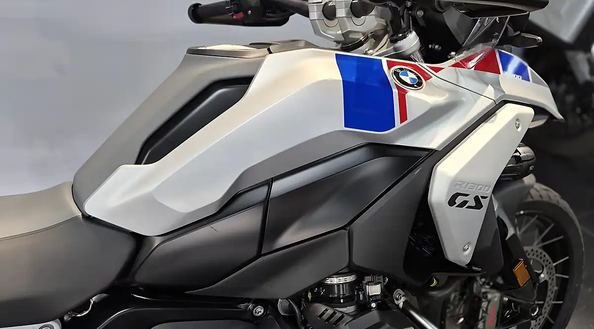 Used 2026 BMW R 1300 Gs Trophy Trophy Silver - Interior and Exterior details 6