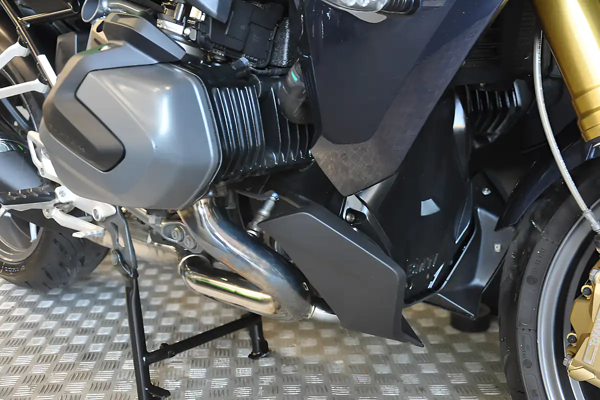 Used 2026 BMW R1250RS Exclusive Blue - Interior and Exterior details 16