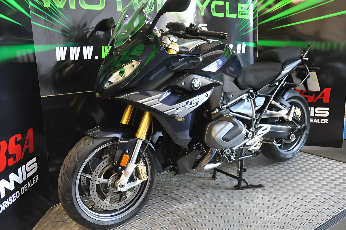 Used 2026 BMW R1250RS Exclusive Blue - Interior and Exterior details 6