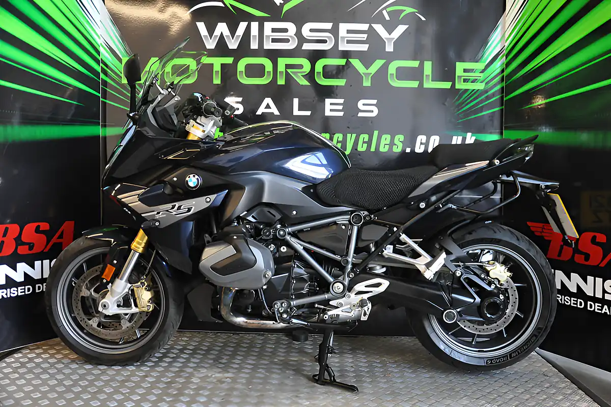 Used 2026 BMW R1250RS Exclusive Blue - Interior and Exterior details 8