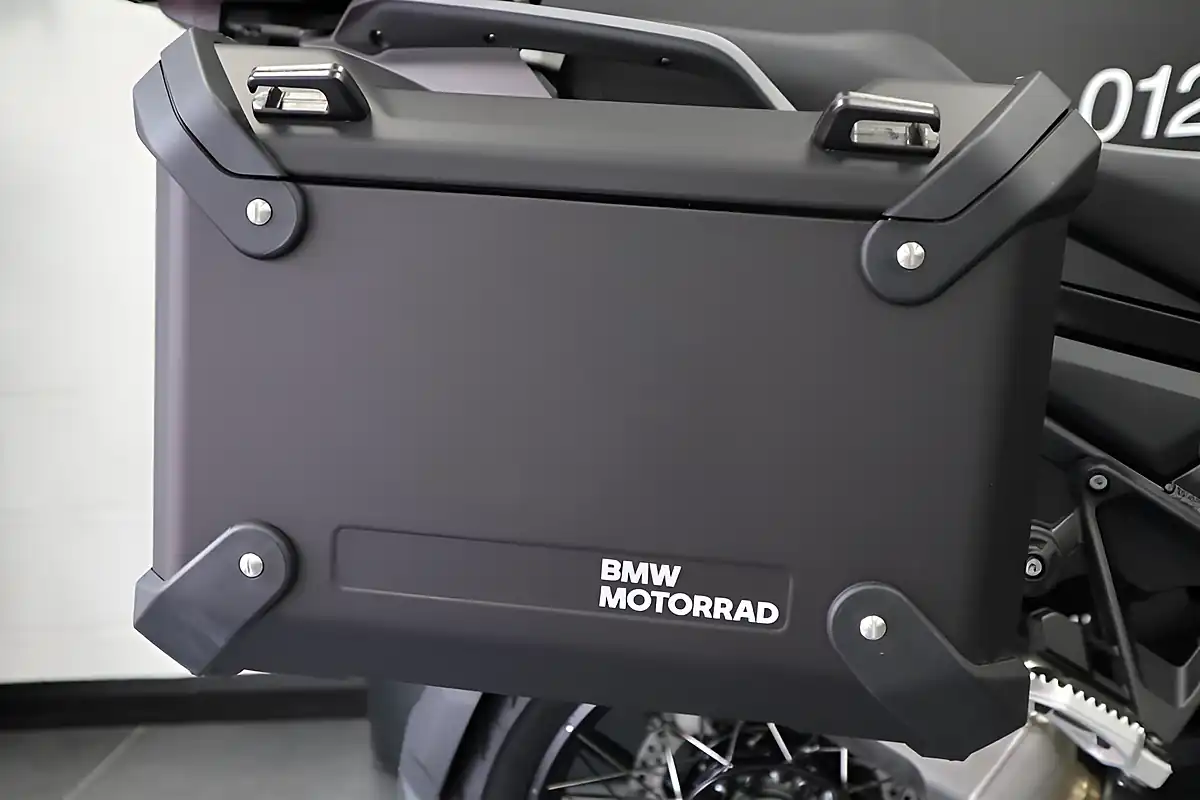 Used 2026 BMW R1300 Gsa Te Black - Interior and Exterior details 10