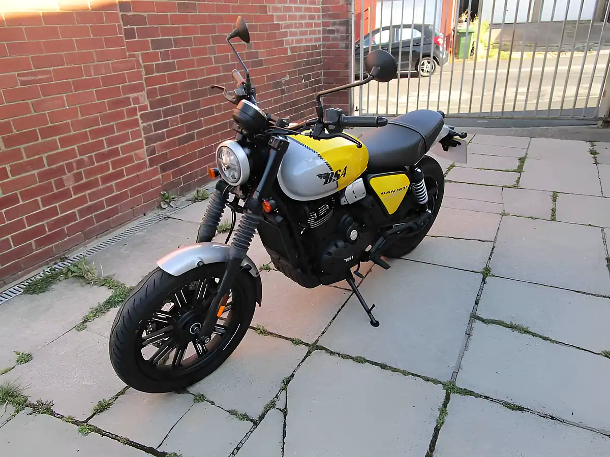 Used 2026 Bsa Bantam Classic Yellow - Interior and Exterior details 9