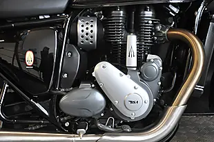 Used 2026 Bsa Gold Star 650 Ex Demo Bsa Midnight Black - Interior and Exterior details 15
