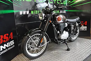 Used 2026 Bsa Gold Star 650 Ex Demo Bsa Midnight Black - Interior and Exterior details 3
