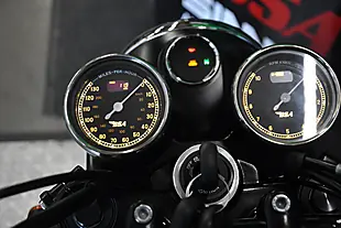 Used 2026 Bsa Gold Star 650 Ex Demo Bsa Midnight Black - Interior and Exterior details 8