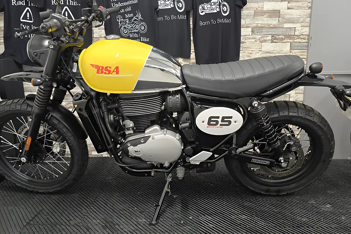 Used 2026 Bsa Scrambler 650 Yellow - Interior and Exterior details 6