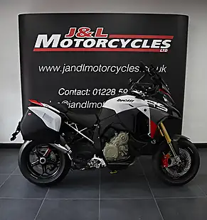 Used 2026 Cfmoto 675SR-R Grey - Interior and Exterior details 8