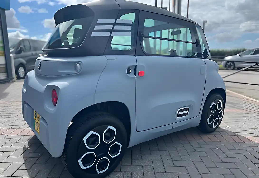 Used 2026 Citroen Ami Blue Pack Blue - Interior and Exterior details 10