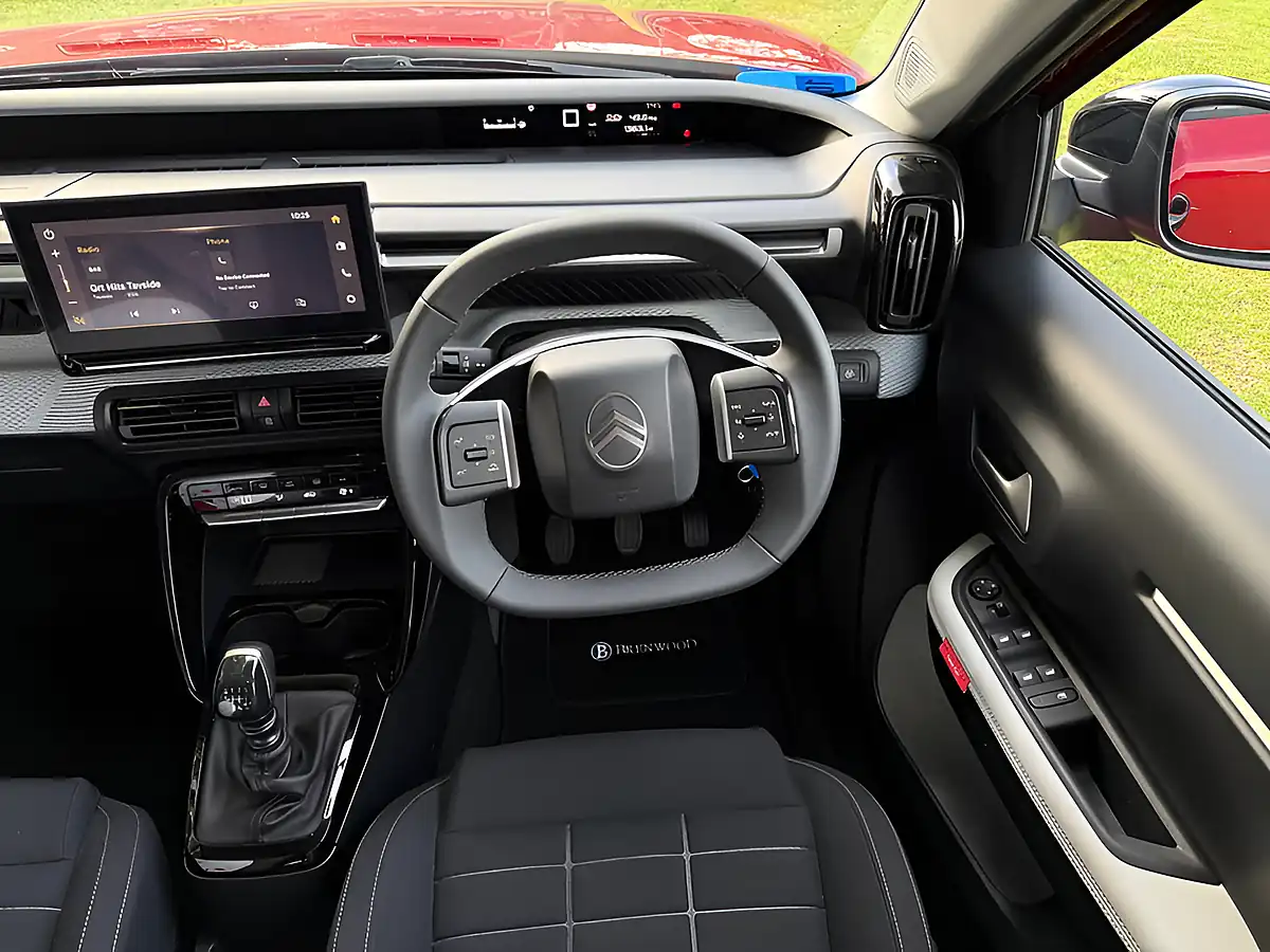Used 2026 Citroen C3 Aircross Plus Red - Interior and Exterior details 10
