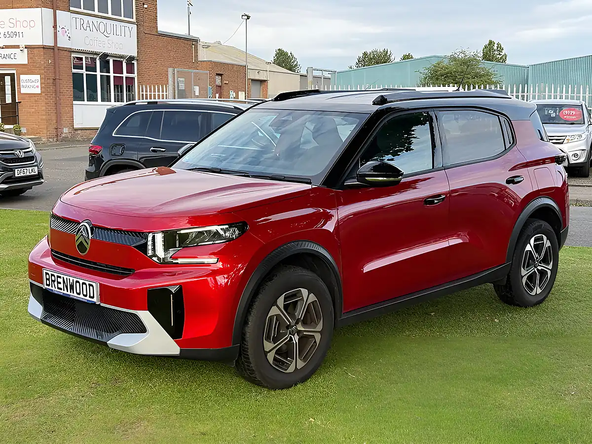 Used 2026 Citroen C3 Aircross Plus Red - Interior and Exterior details 3