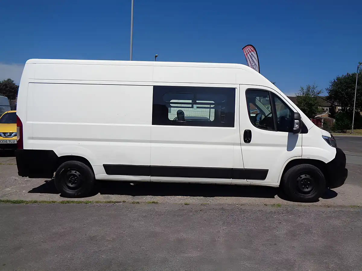 Used 2026 Citroen Relay Enterprise Special Edition L1 H1 White - Interior and Exterior details 3