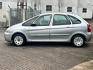 Used 2026 Citroen Xsara Picasso Desire Silver - Interior and Exterior details 11
