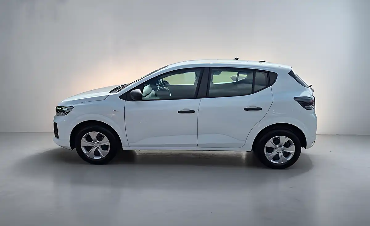 Used 2026 Dacia Sandero Essential Arctic White - Interior and Exterior details 5
