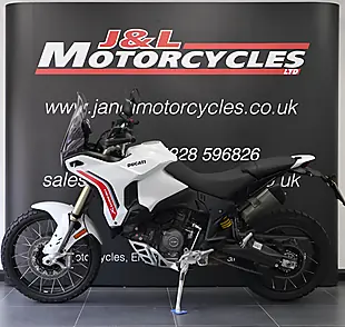 Used 2026 Ducati Desert X White - Interior and Exterior details 5