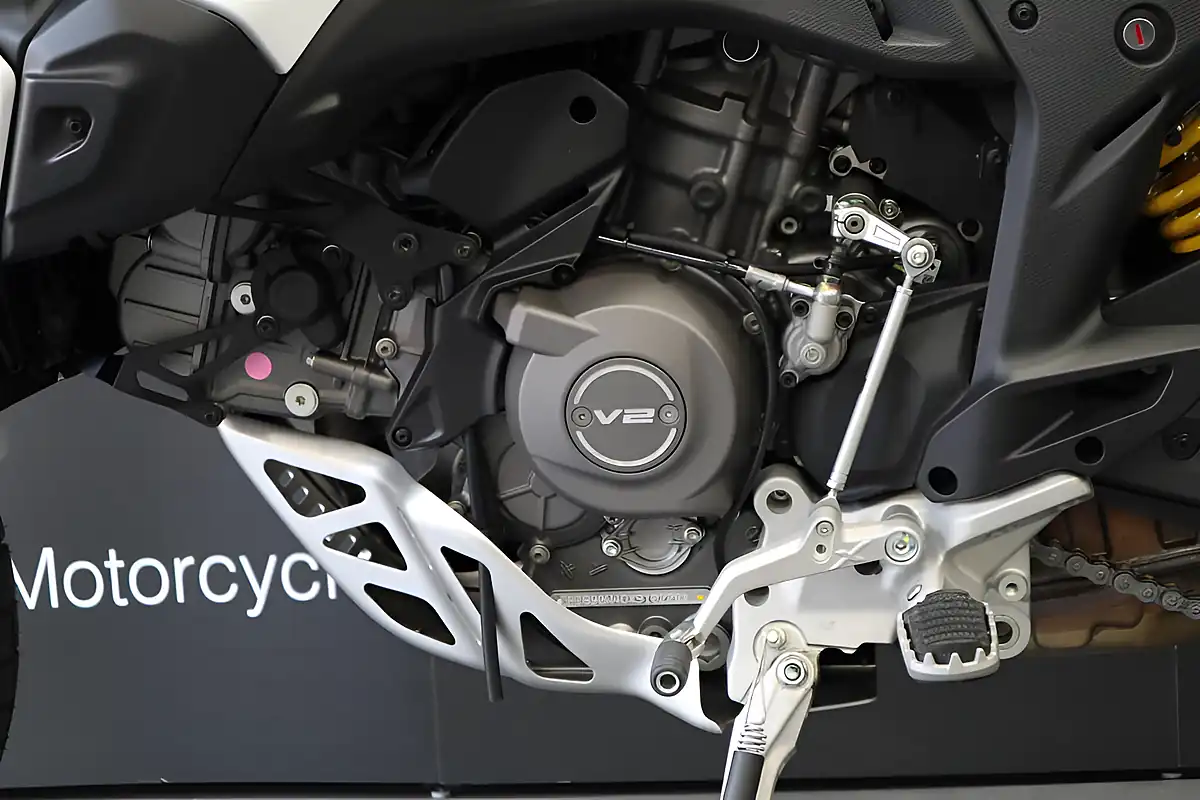 Used 2026 Ducati Desert X White - Interior and Exterior details 7