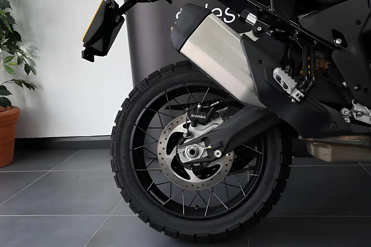 Used 2026 Ducati Desert X White - Interior and Exterior details 9