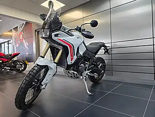 Used 2026 Ducati Desertx Matt Star White Silk - Interior and Exterior details 7