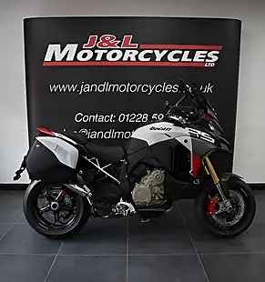Used 2026 Ducati Desertx White - Interior and Exterior details 8