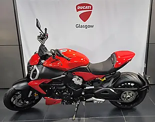 Used 2026 Ducati Diavel Ducati Red - Interior and Exterior details 10