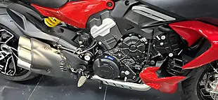 Used 2026 Ducati Diavel Ducati Red - Interior and Exterior details 6