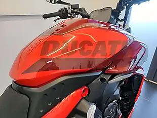 Used 2026 Ducati Diavel - Interior and Exterior details 12