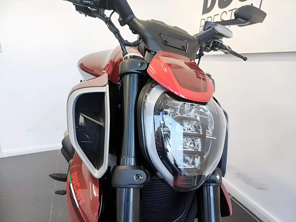 Used 2026 Ducati Diavel - Interior and Exterior details 3