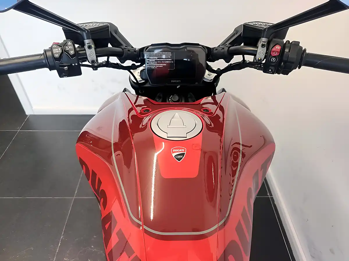Used 2026 Ducati Diavel - Interior and Exterior details 4