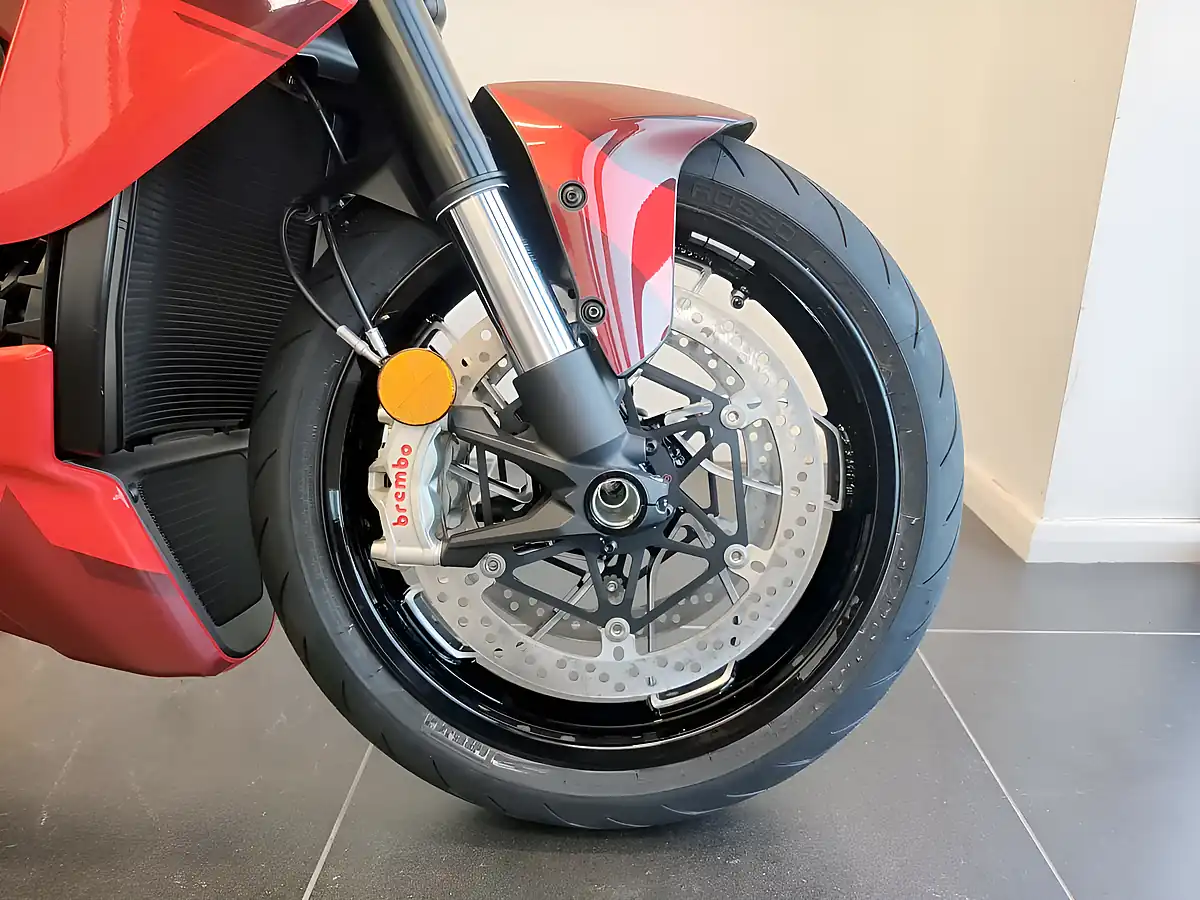 Used 2026 Ducati Diavel - Interior and Exterior details 7