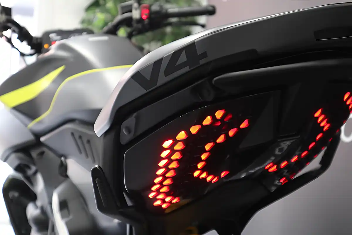 Used 2026 Ducati Diavel V4 Black Roadster Livery Black Roadster Livery - Interior and Exterior details 10
