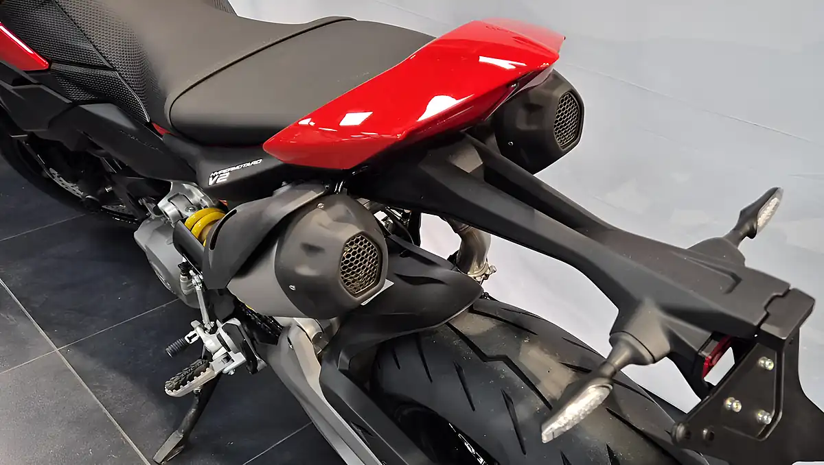 Used 2026 Ducati Hypermotard 25- - Interior and Exterior details 7