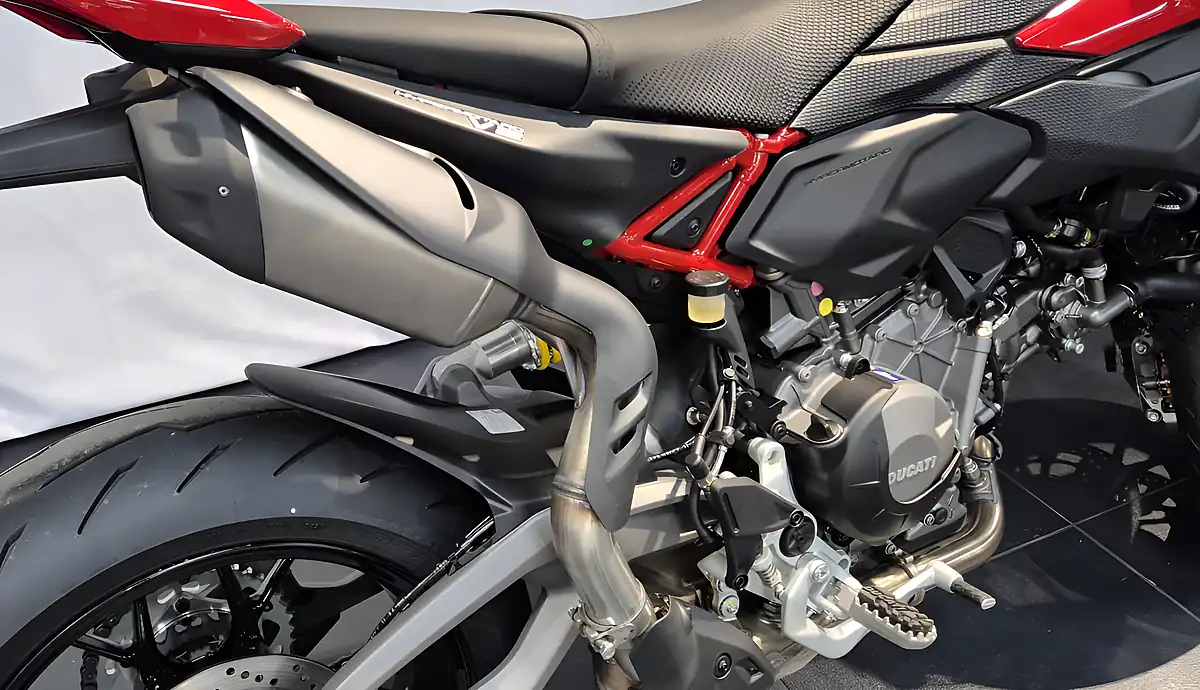 Used 2026 Ducati Hypermotard 25- - Interior and Exterior details 9