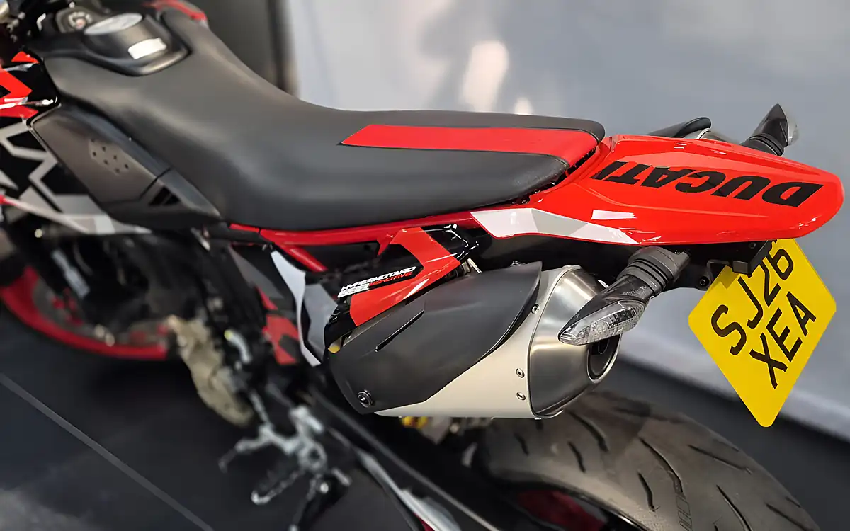 Used 2026 Ducati Hypermotard Rve Rve - Interior and Exterior details 10