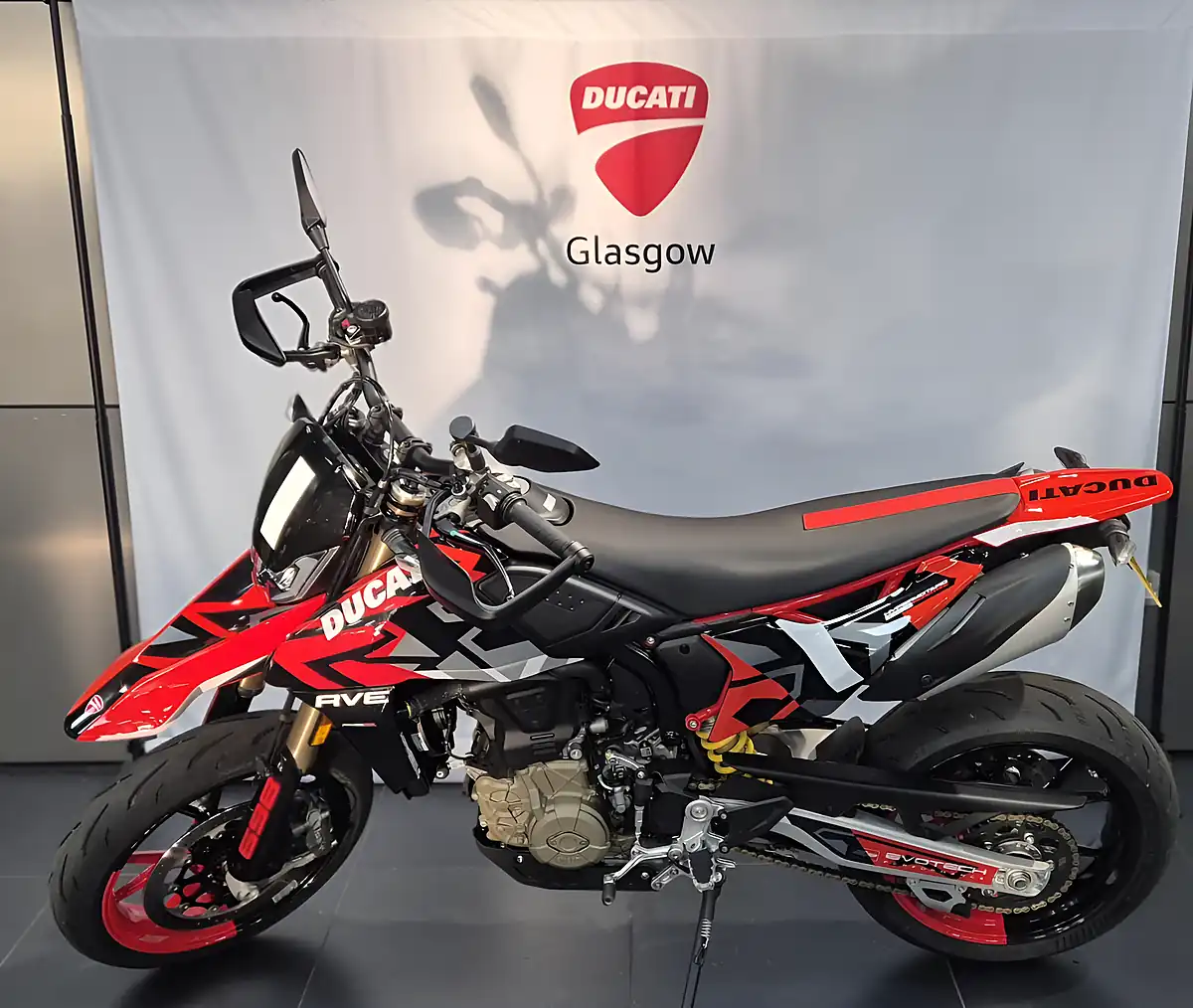 Used 2026 Ducati Hypermotard Rve Rve - Interior and Exterior details 2