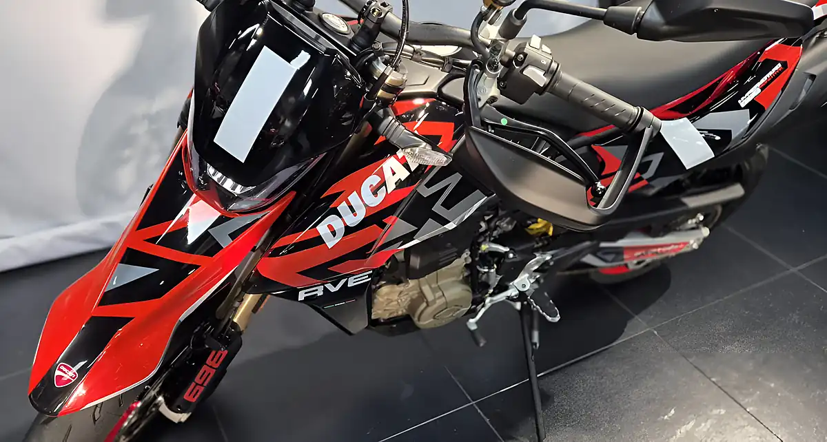Used 2026 Ducati Hypermotard Rve Rve - Interior and Exterior details 4