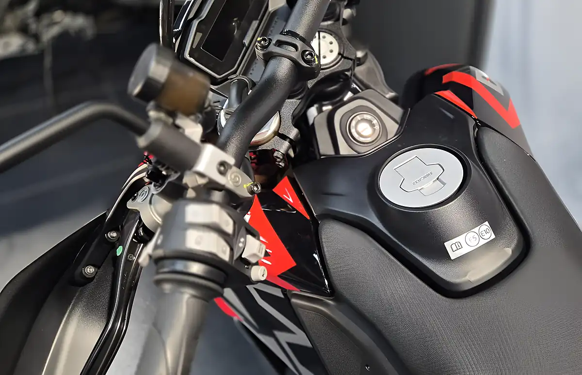 Used 2026 Ducati Hypermotard Rve Rve - Interior and Exterior details 6