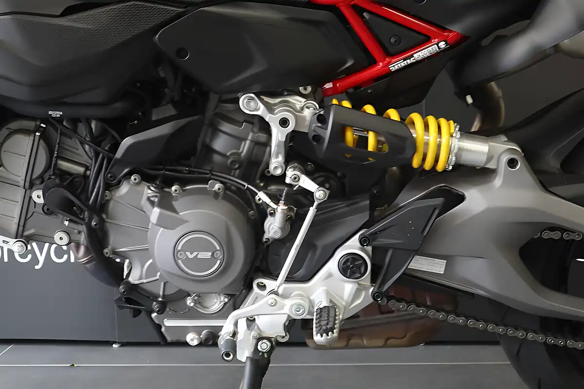 Used 2026 Ducati Hypermotard V2 Red - Interior and Exterior details 9